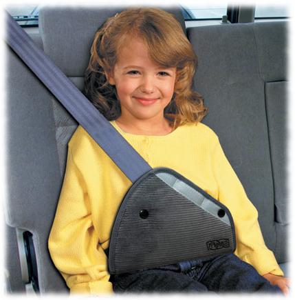 Que choisir: un adaptateur de ceinture de sécurité pour les enfants ou un siège d'auto?