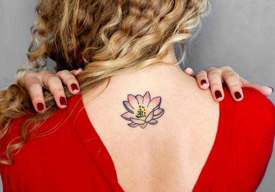 valeur de tatouage de lotus