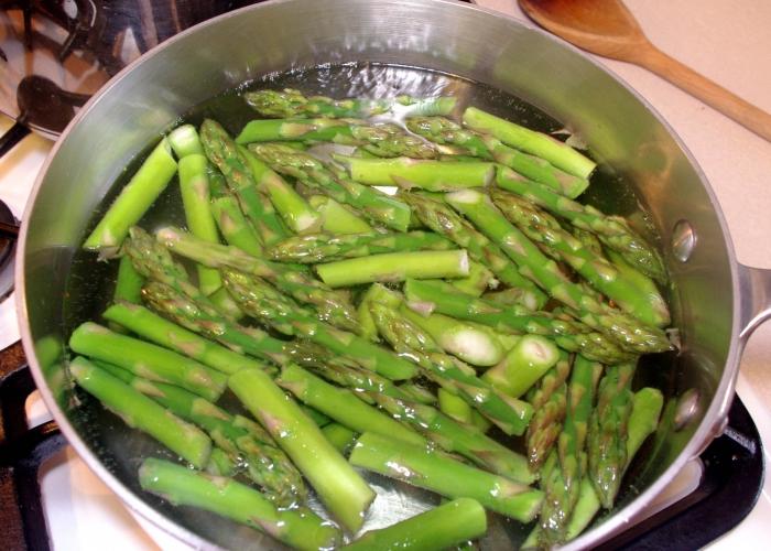 ABC des gourmets: comment faire cuire les asperges à la maison