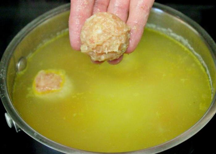 comment faire cuire la soupe aux boulettes de viande recette étape par étape