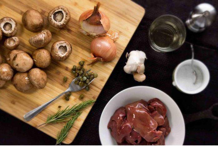 foie de poulet aux champignons recette