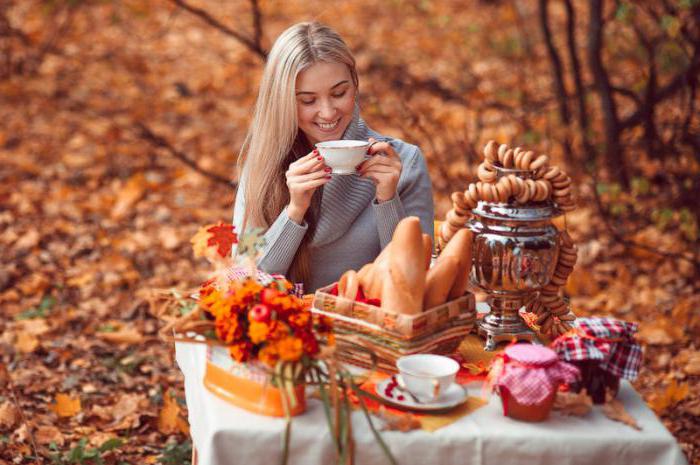 photosession à l'automne dans la forêt