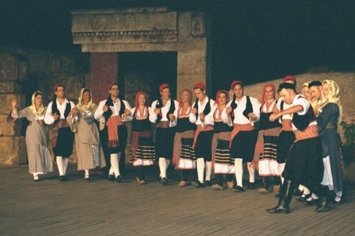 Danse grecque Serra, Maharja et Sirtaki