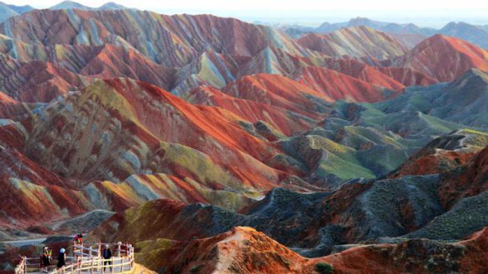 Y a-t-il une montagne de Khu-Yam dans le monde? Où est sa description aussi