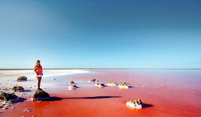  lac rose en Crimée 