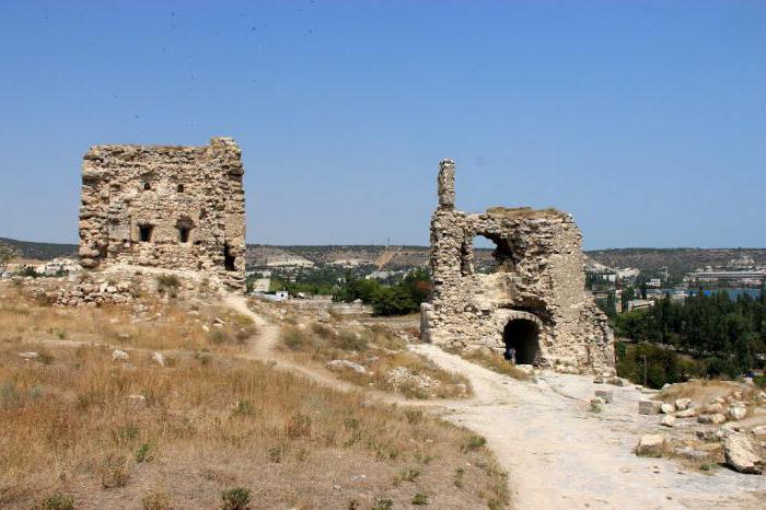 forteresse médiévale de calamite