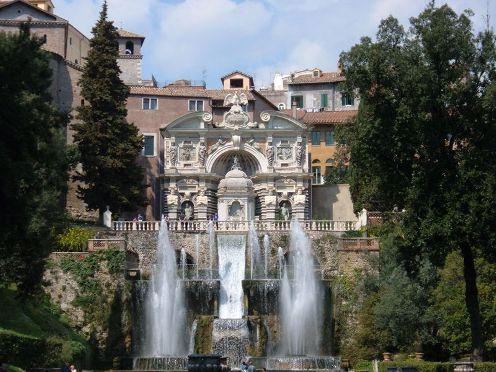 Italie, Tivoli. Banlieue aristocratique de la capitale italienne