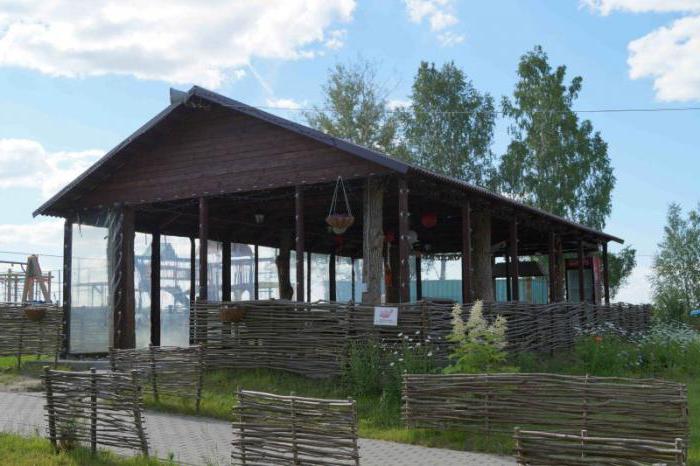 Complexe de pays "Eliseev Fields" à Bryansk: caractéristiques, types de services et de divertissement