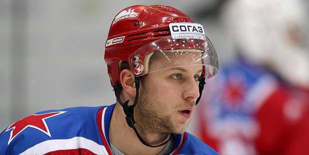 Monya Dmitry joueur de hockey